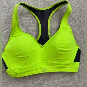 Victoria Secret/ VSX / Neon Lime Sports Bra/34 B